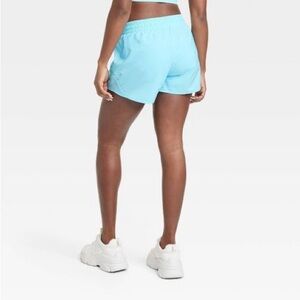 Women's Woven Mid-Rise Run Shorts 3" - All In Motion™